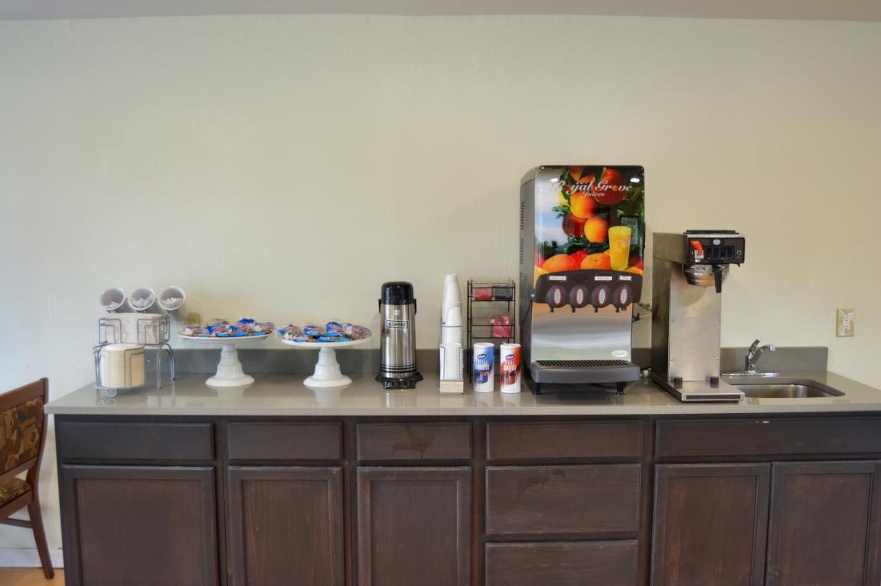 Americas Best Value Inn Hardeeville Buitenkant foto