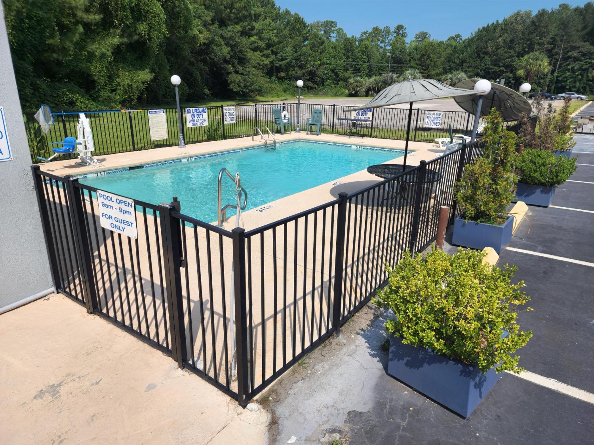 Americas Best Value Inn Hardeeville Buitenkant foto