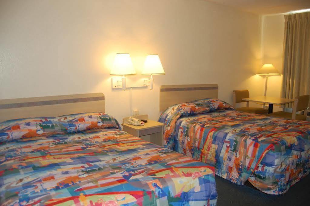 Americas Best Value Inn Hardeeville Buitenkant foto